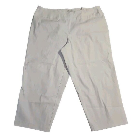Cato Crop Classic White Pull On Capri New With Tag - Picture 1 of 9